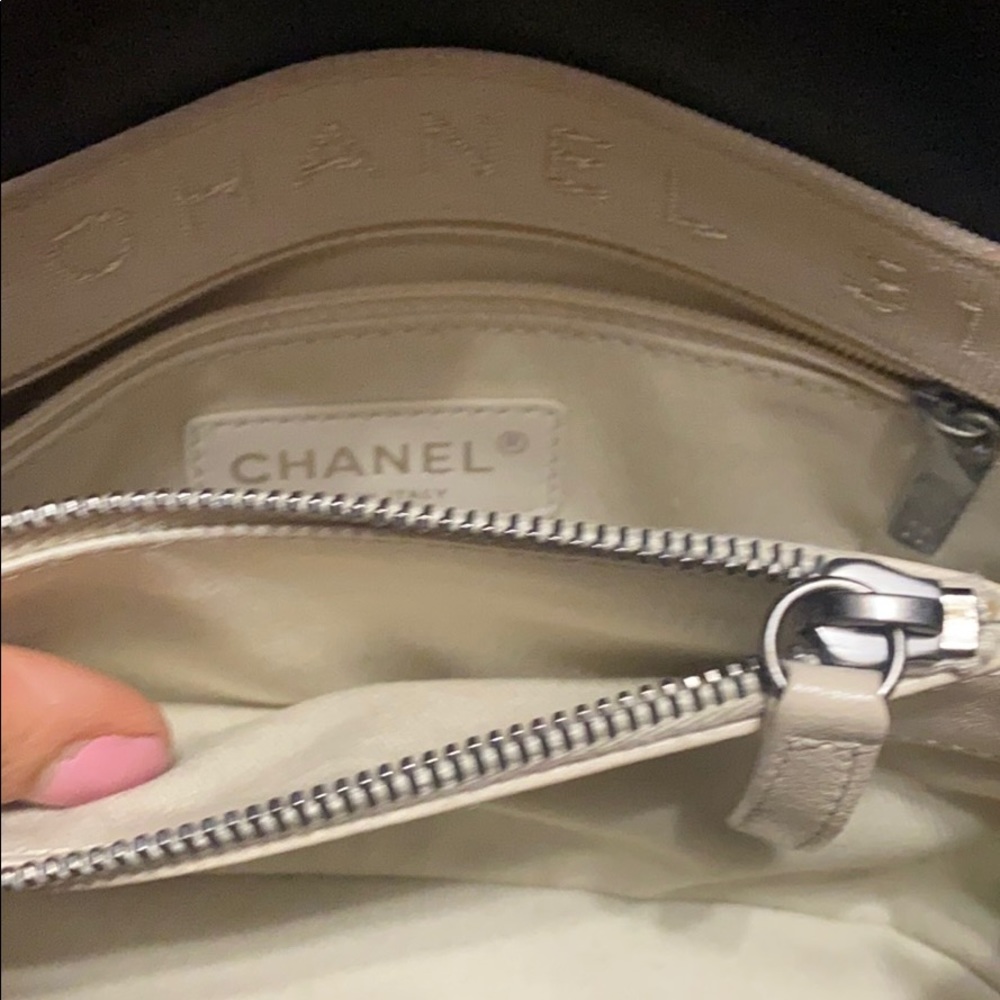 Chanel flap bag - Picture 10 of 11